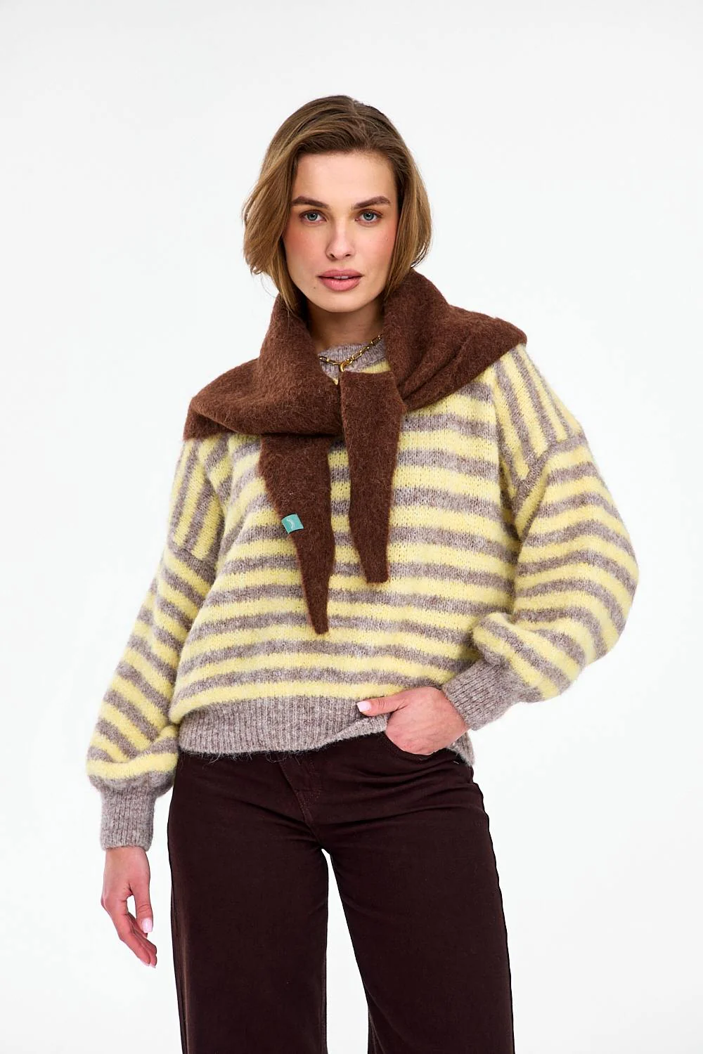 Apaszka Alpaca Espresso - Image 8