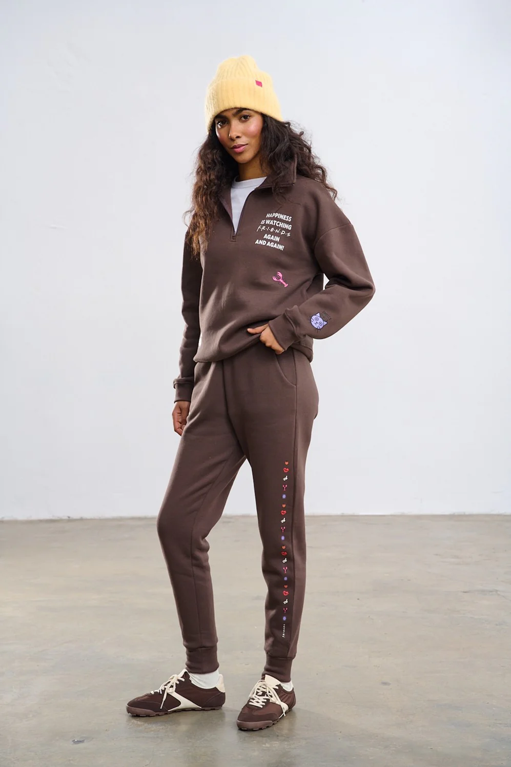 Bluza Watching Friends - Image 3