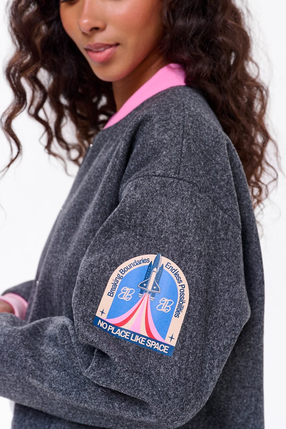 Bomberka Out Of This World - Image 14