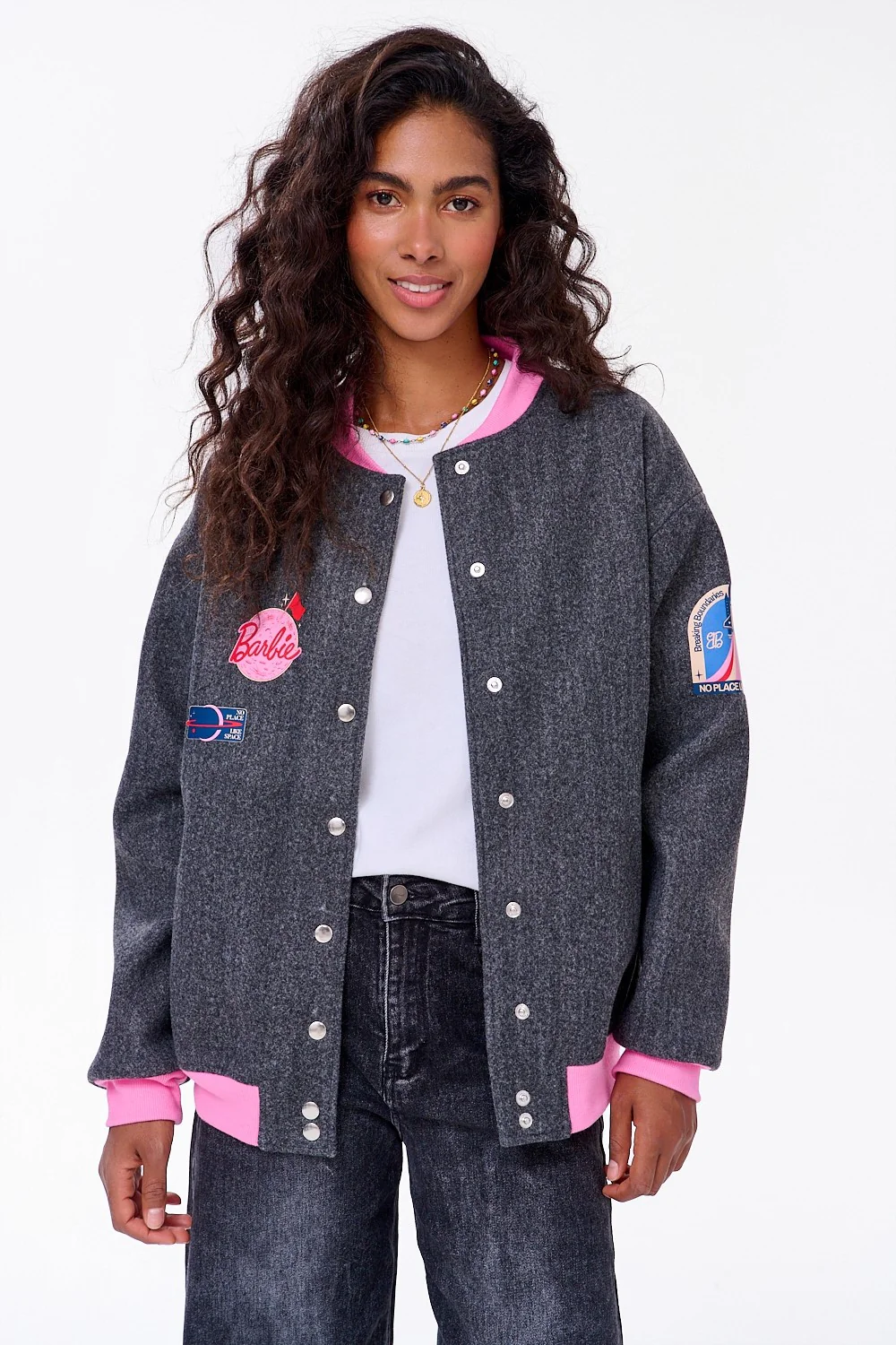 Bomberka Out Of This World - Image 5