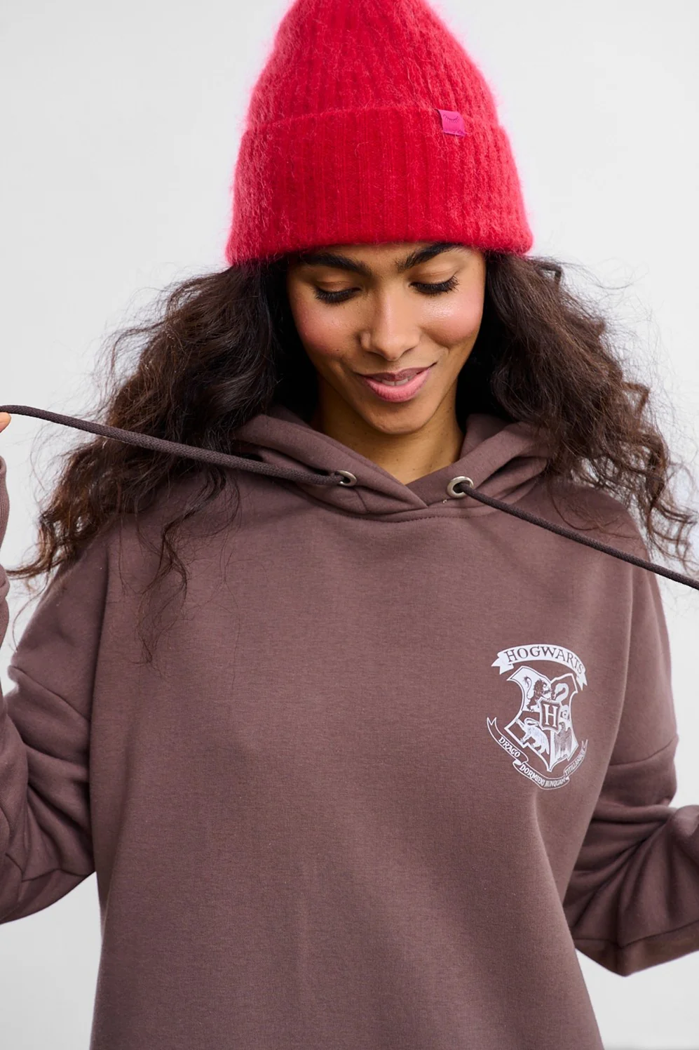 Długa bluza longline Buckbeak - Image 9