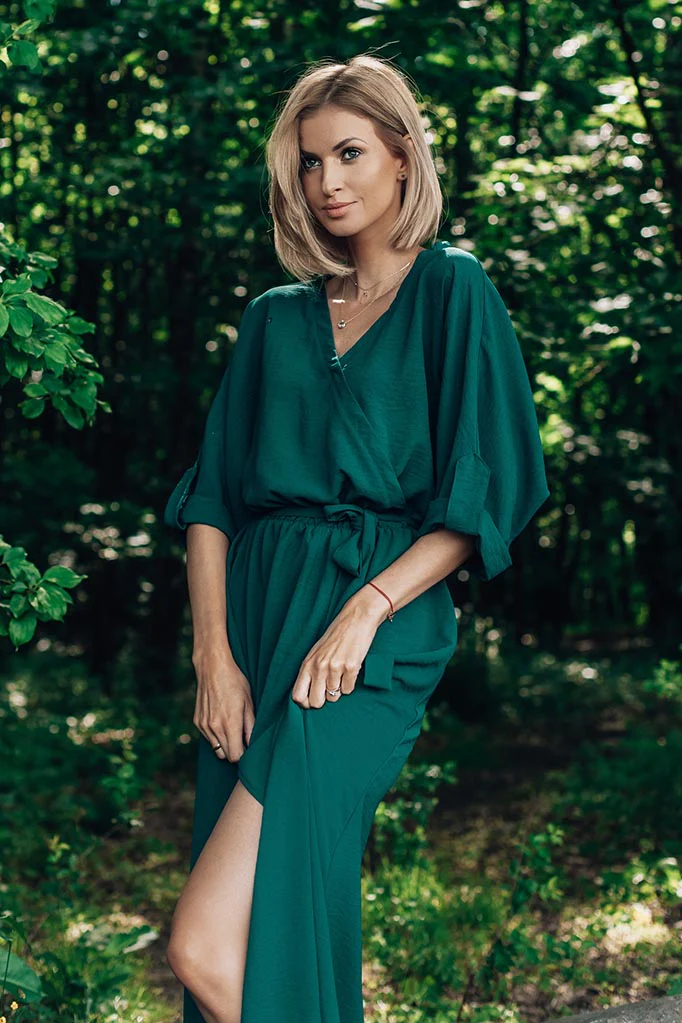 Długa sukienka z wiązaniem Emerald Dream - Image 3
