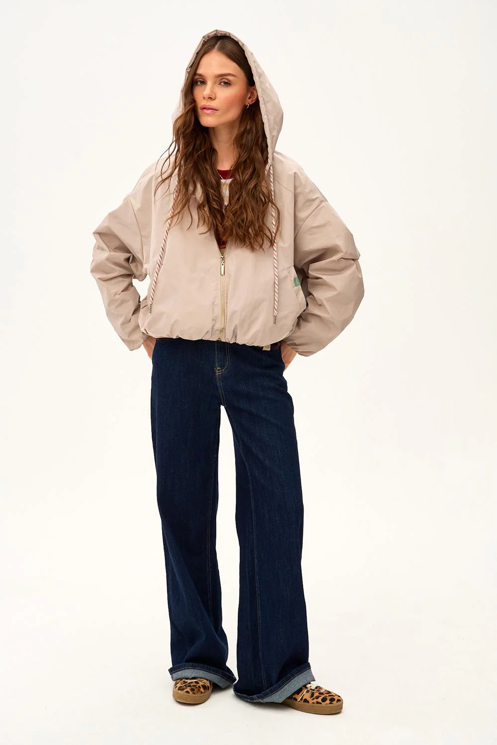Krótka parka z kapturem Desert Flower - Image 11