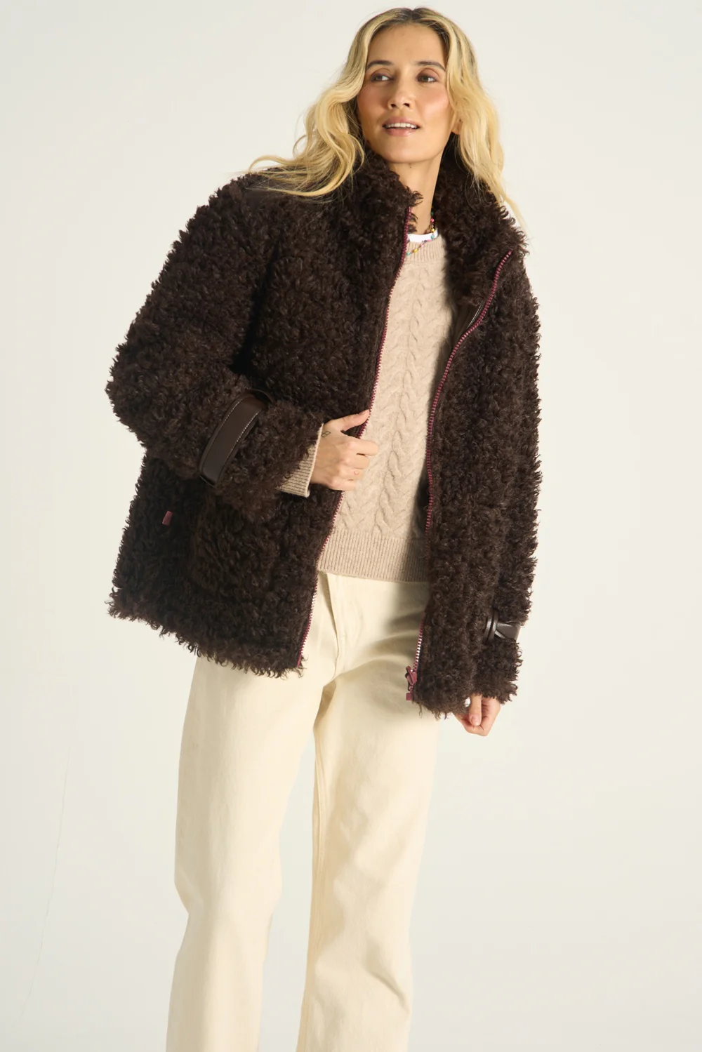 Kurtka Fluffy Mocha Moonrise - Image 23