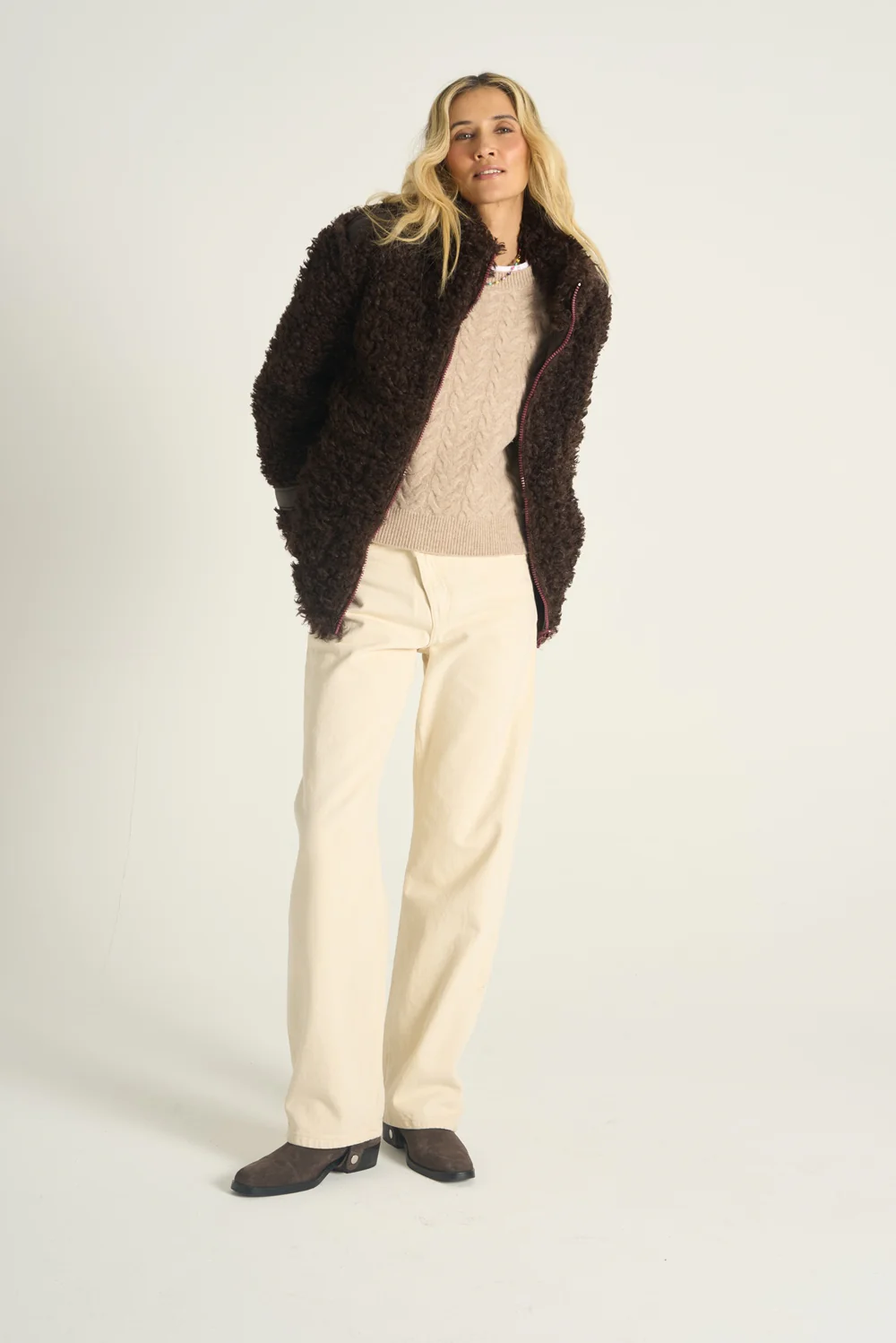Kurtka Fluffy Mocha Moonrise - Image 25