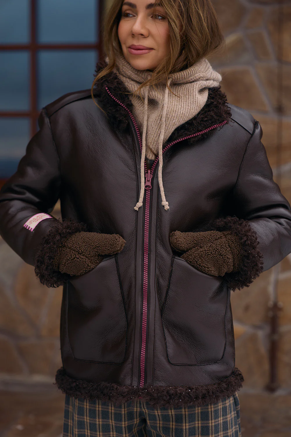 Kurtka Fluffy Mocha Moonrise - Image 3