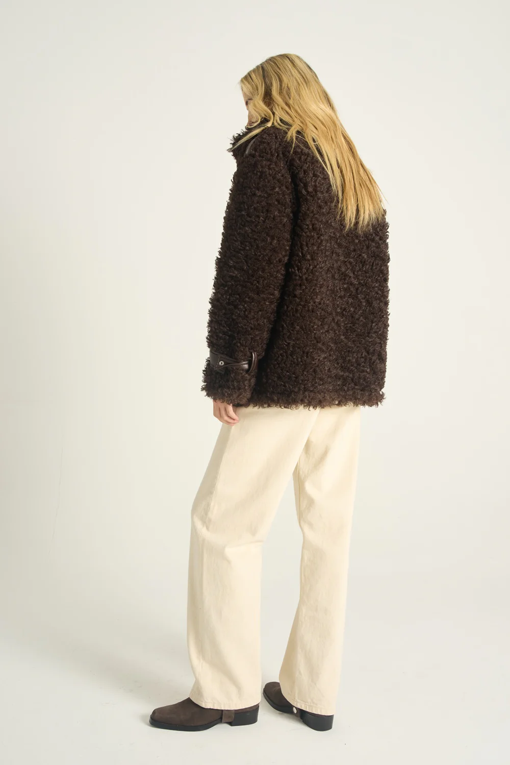 Kurtka Fluffy Mocha Moonrise - Image 30