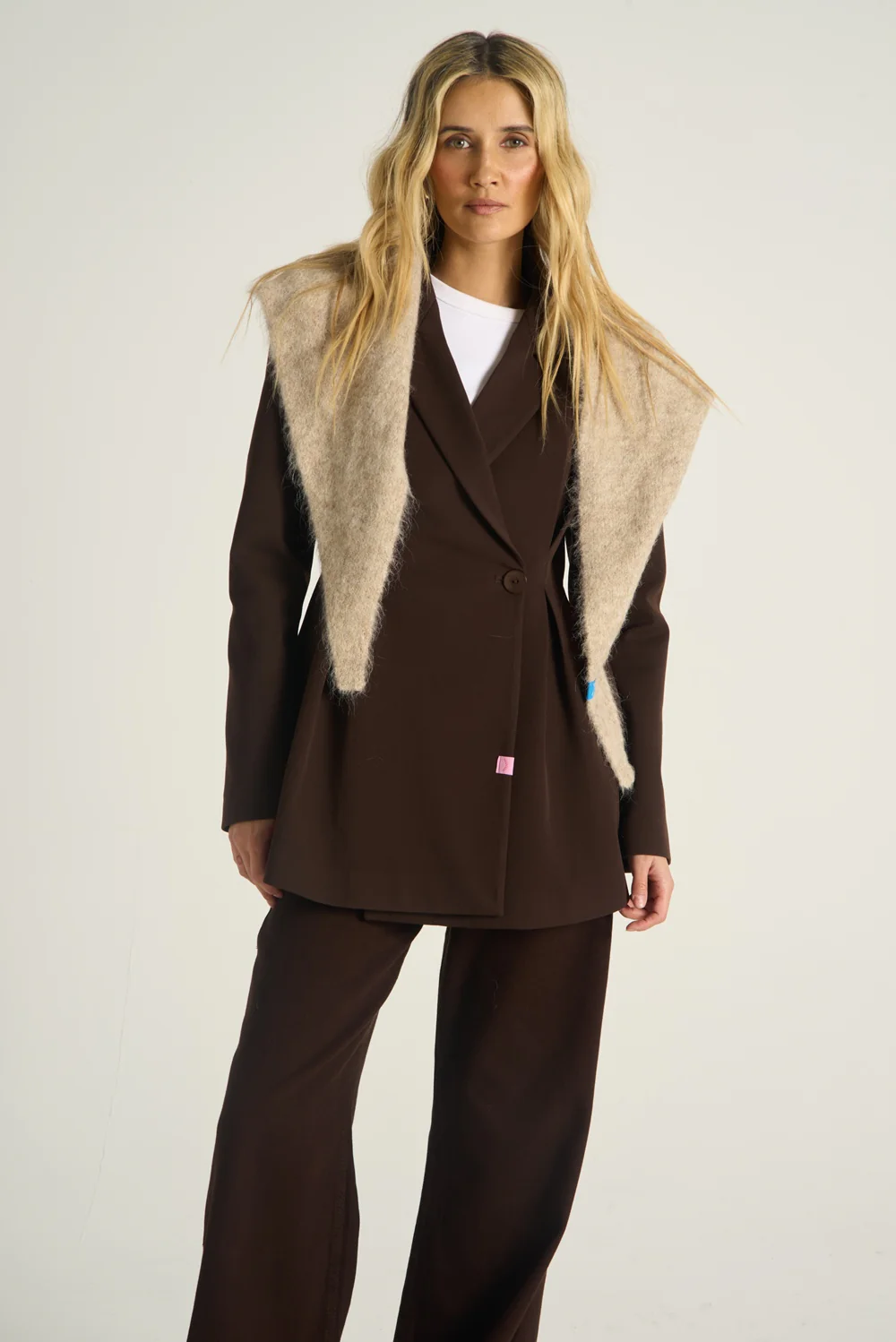 Marynarka taliowana Brown Muse - Image 4
