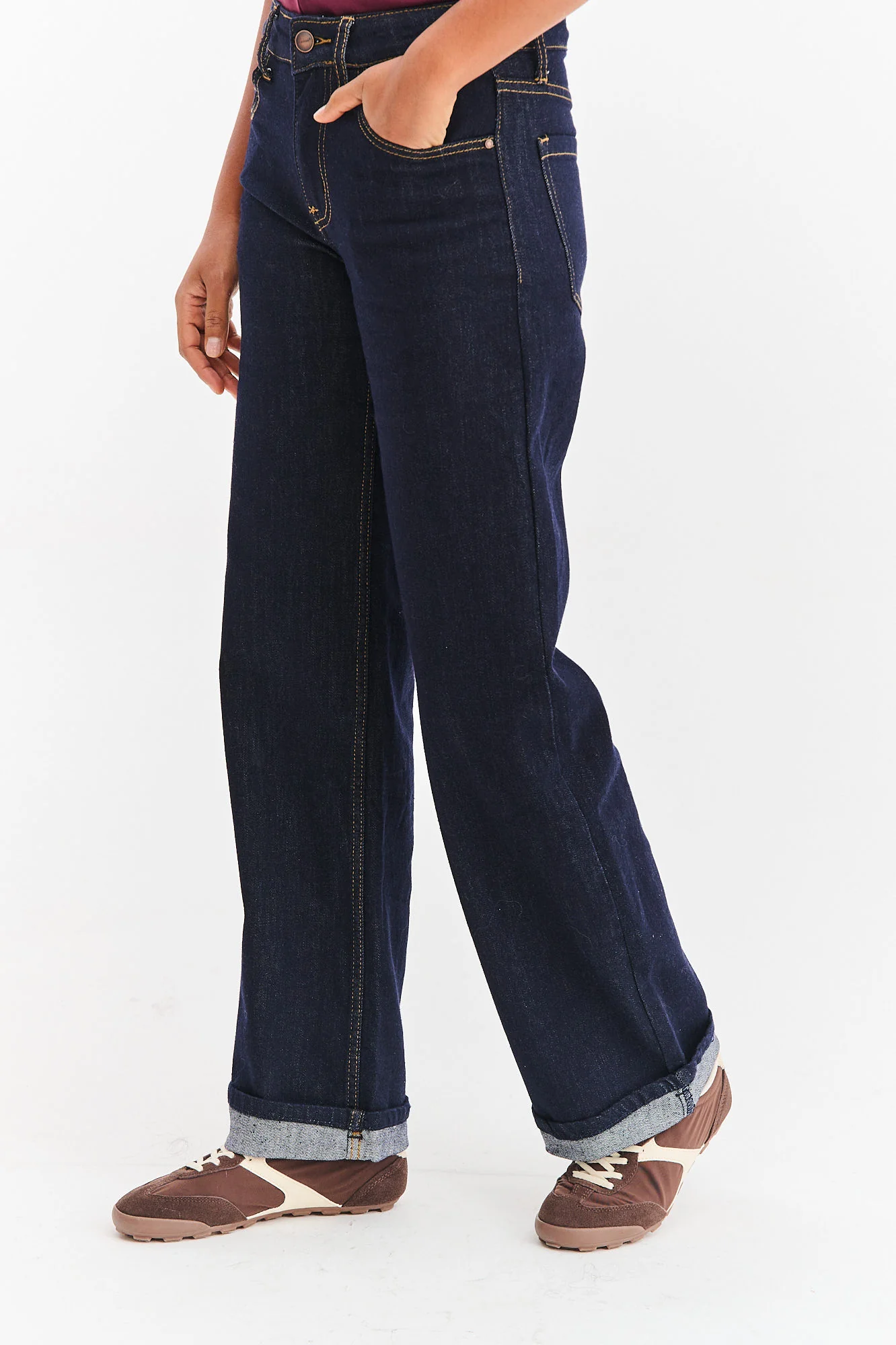 Spodnie jeansowe Raw Elegance - Image 11