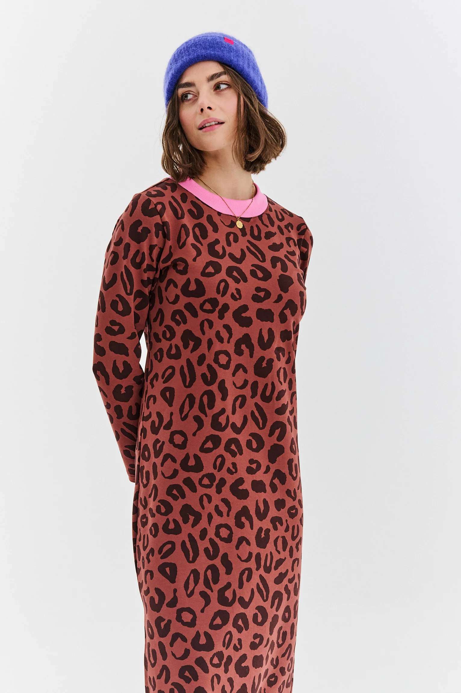 Sukienka dzianinowa Modern Leopard - Image 4
