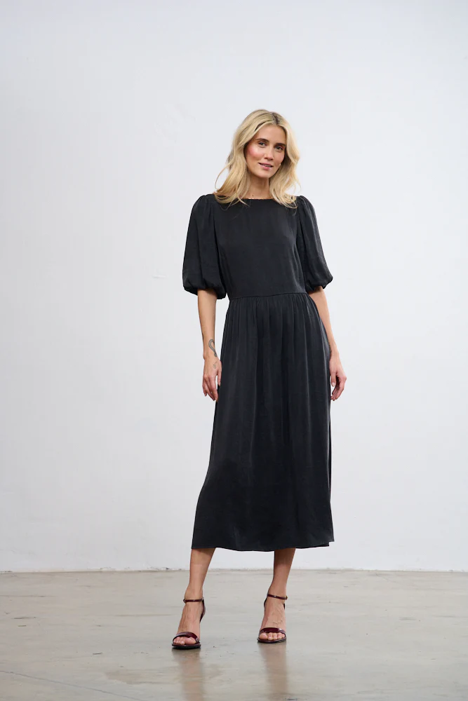 Sukienka midi Black Orchid - Image 11