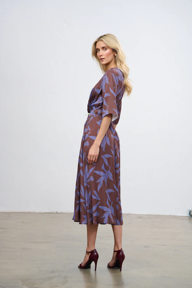 Sukienka midi Lavender Wine - Image 10