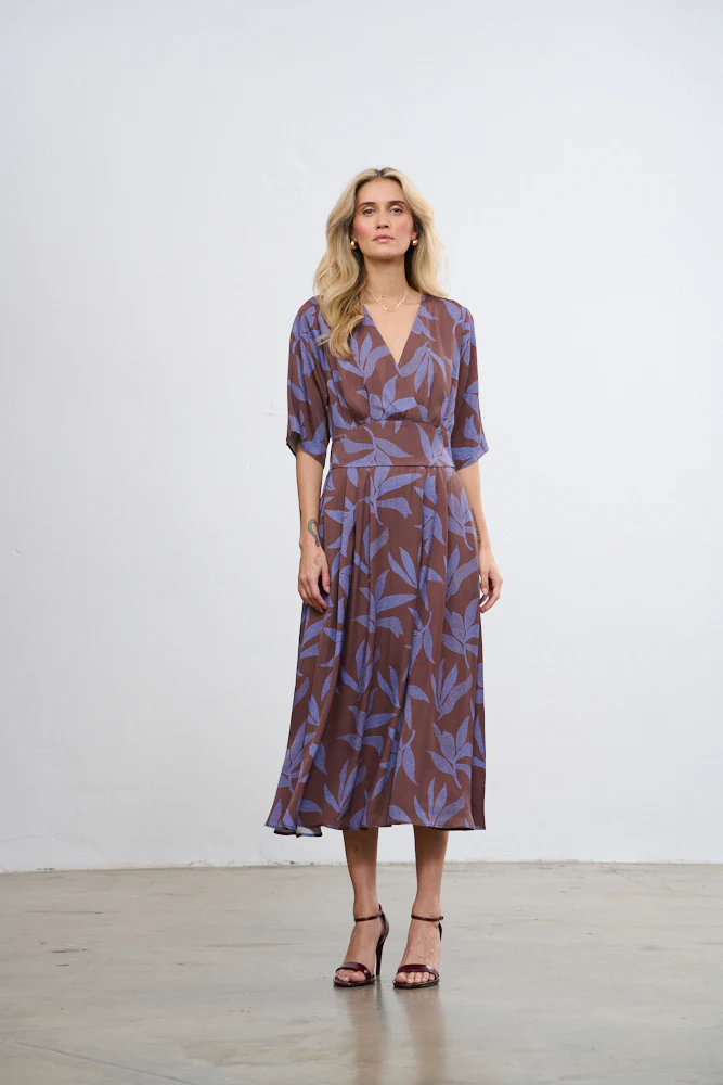 Sukienka midi Lavender Wine - Image 12