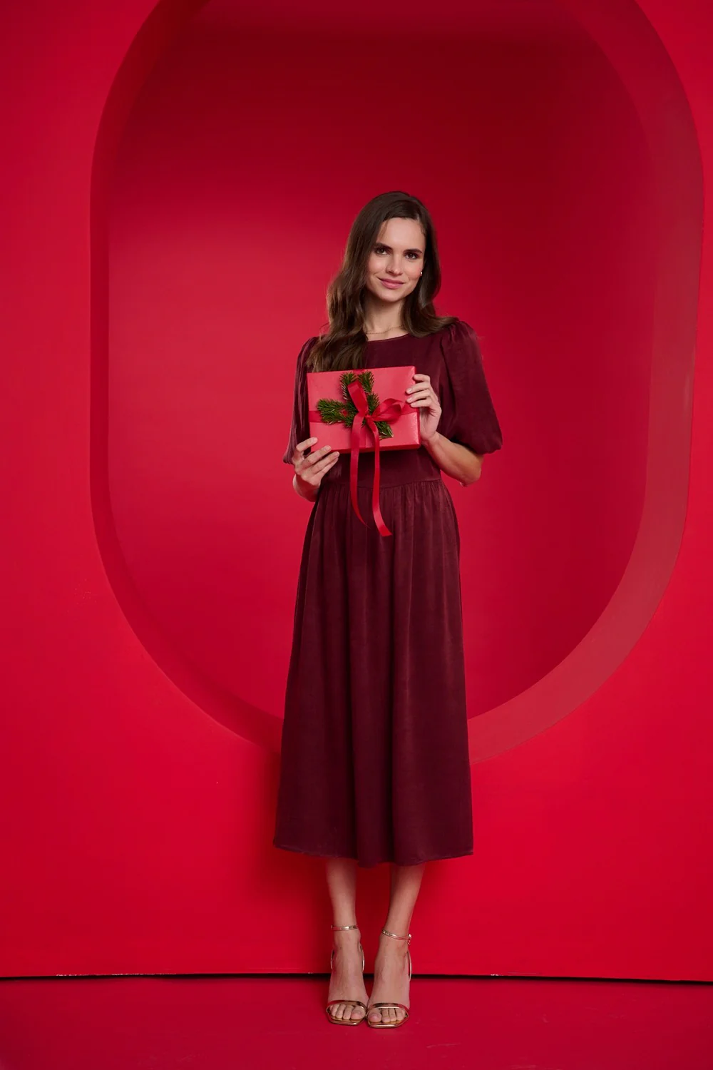 Sukienka midi Ruby Rose - Image 13