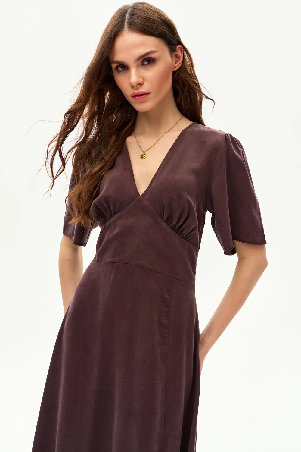 Sukienka midi Cinnamon Chic - Image 14
