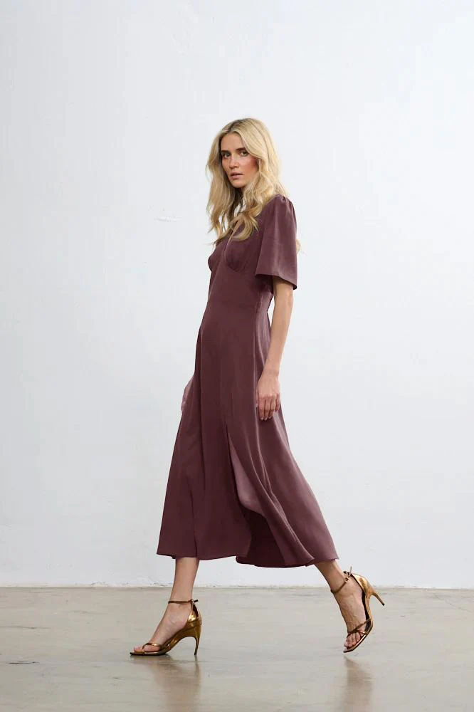 Sukienka midi Cinnamon Chic - Image 21