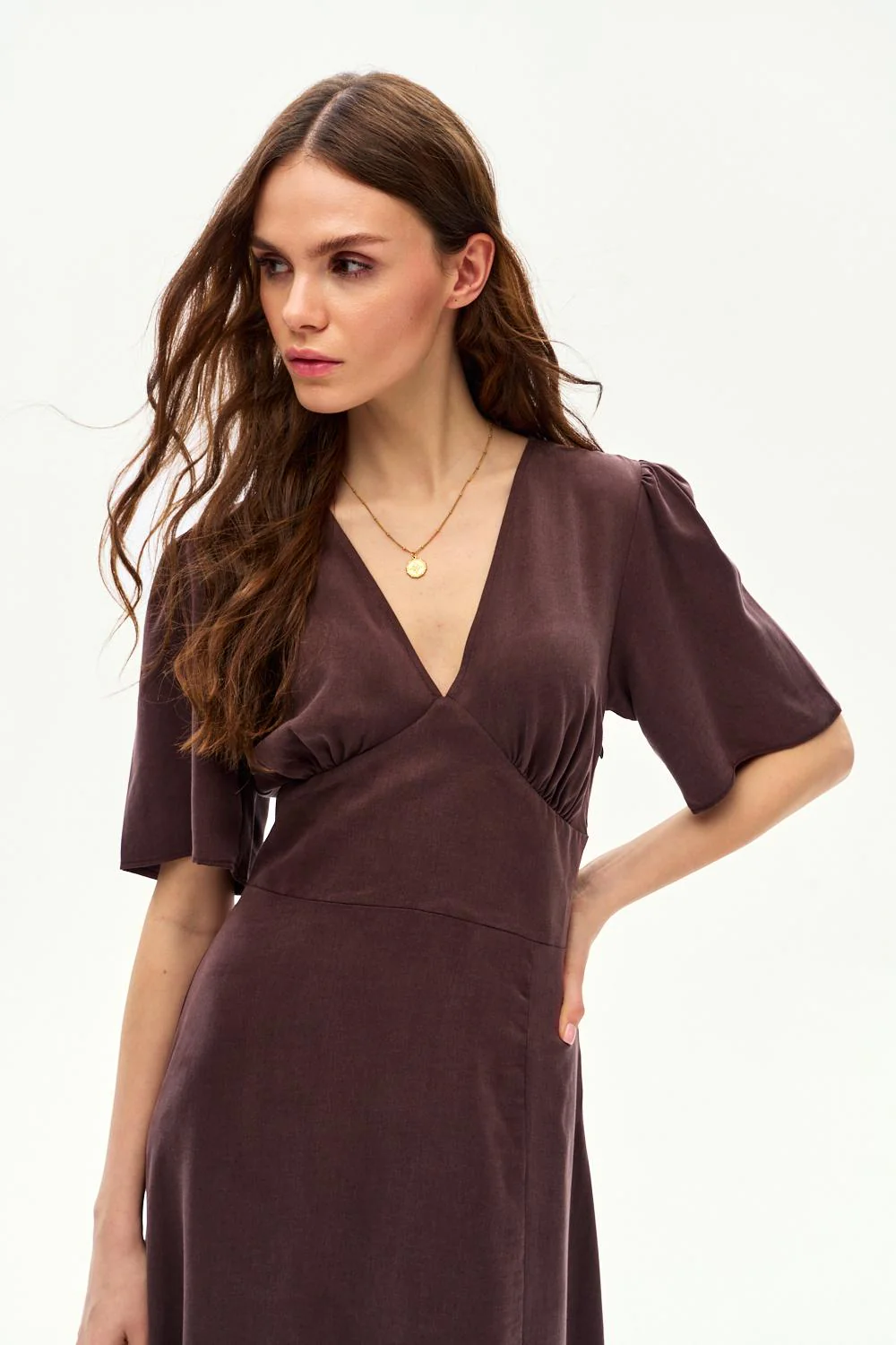 Sukienka midi Cinnamon Chic - Image 6