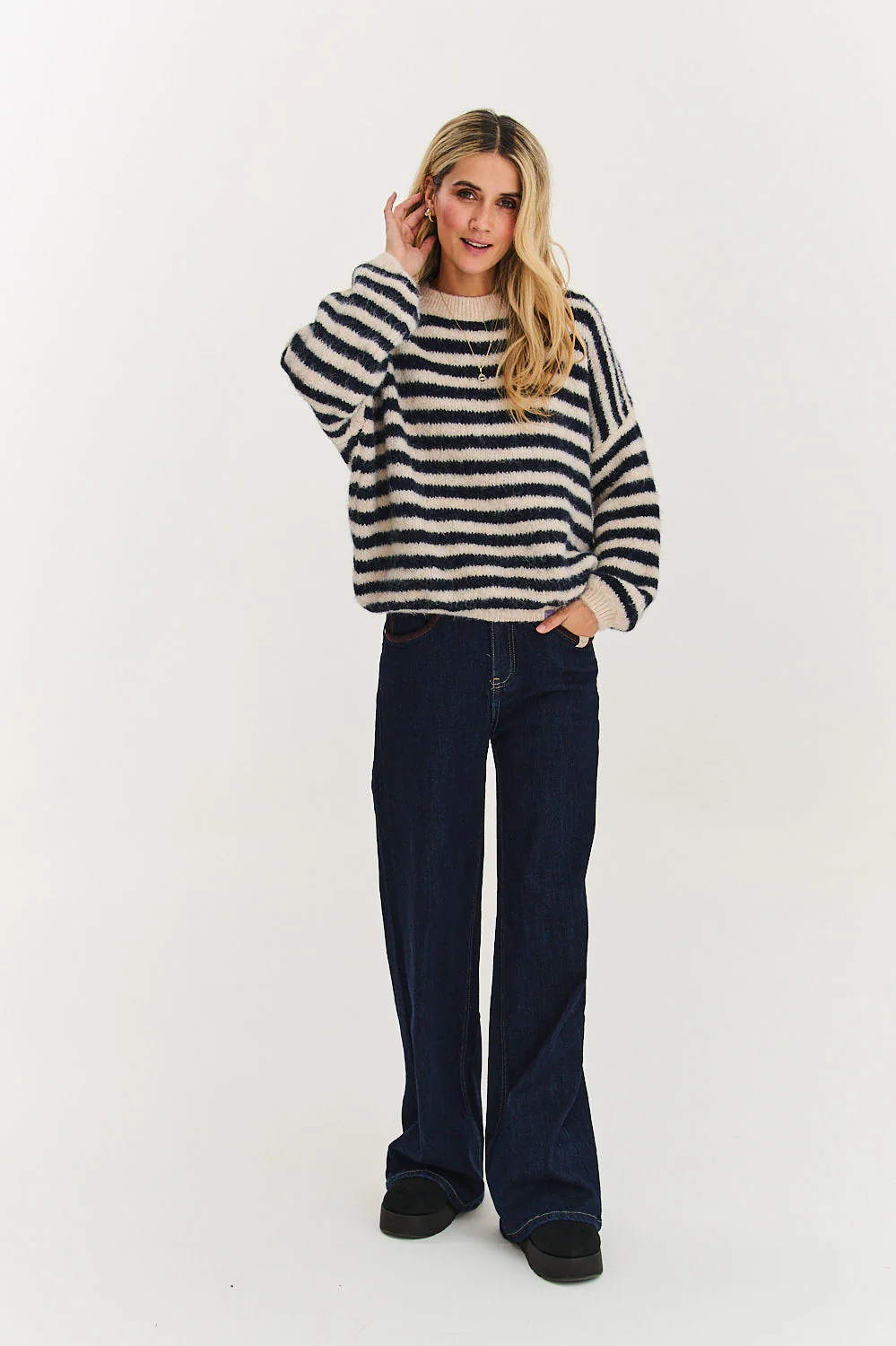 Sweter French Tale - Image 12