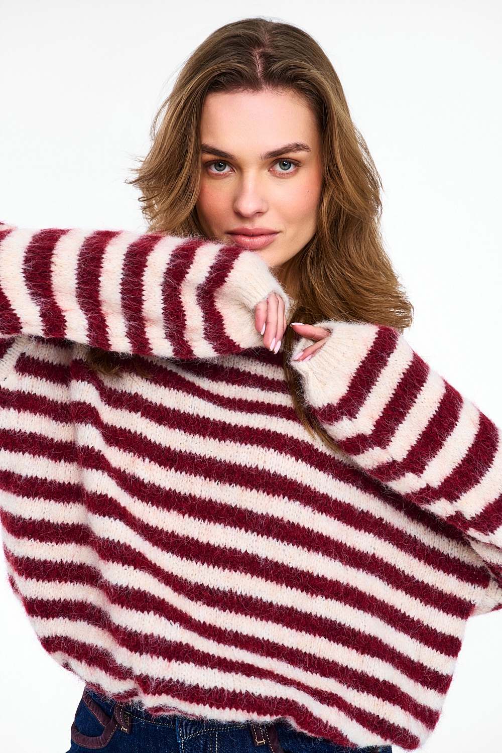Sweter Frosted Wine - Image 2