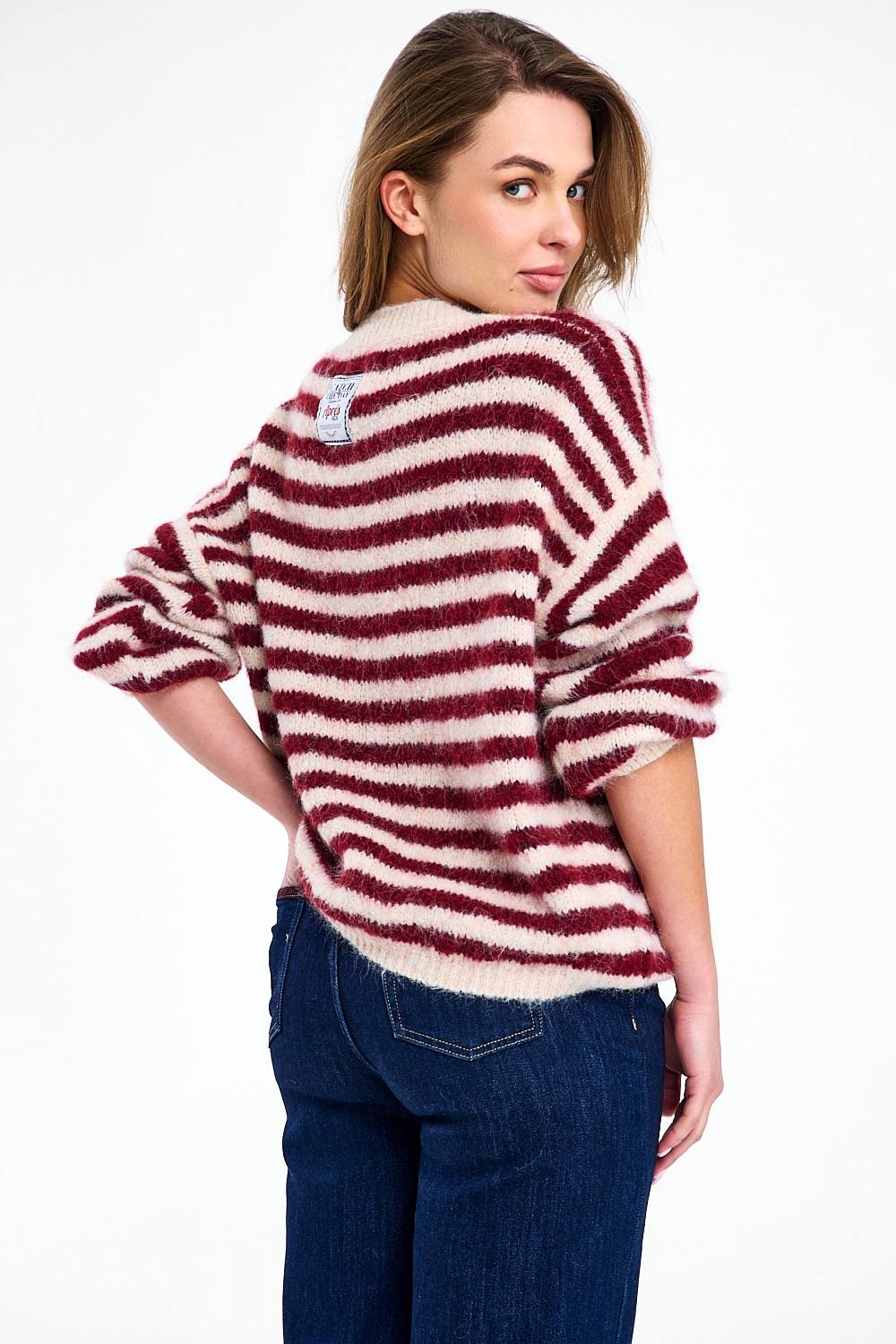 Sweter Frosted Wine - Image 3