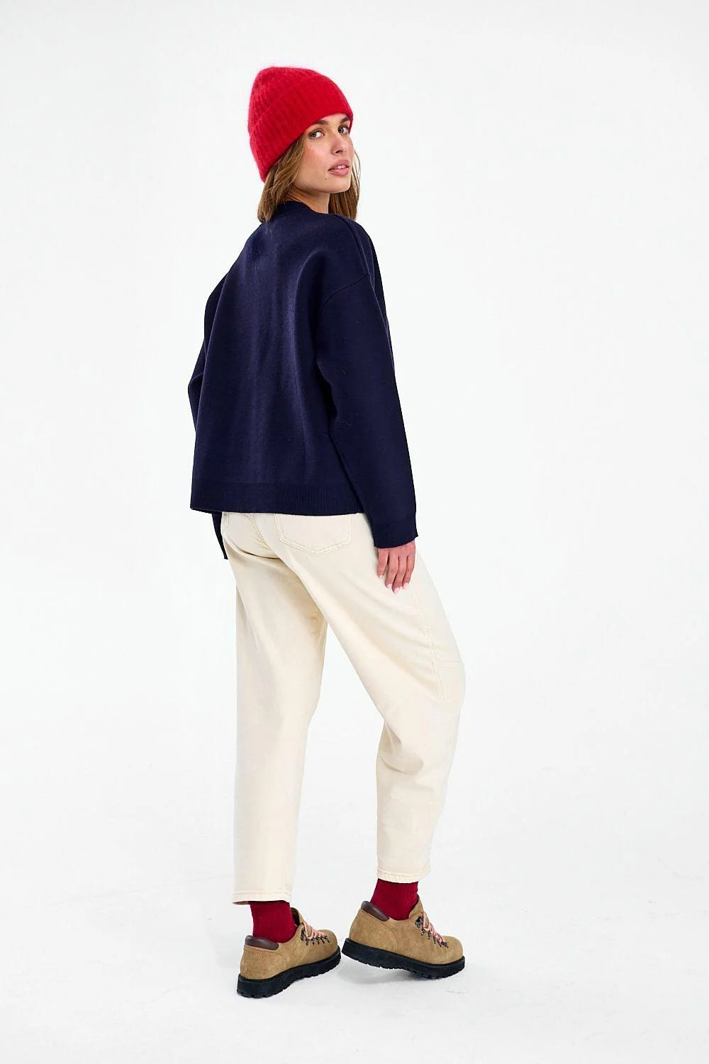 Sweter Hot Chocolate Club - Image 11