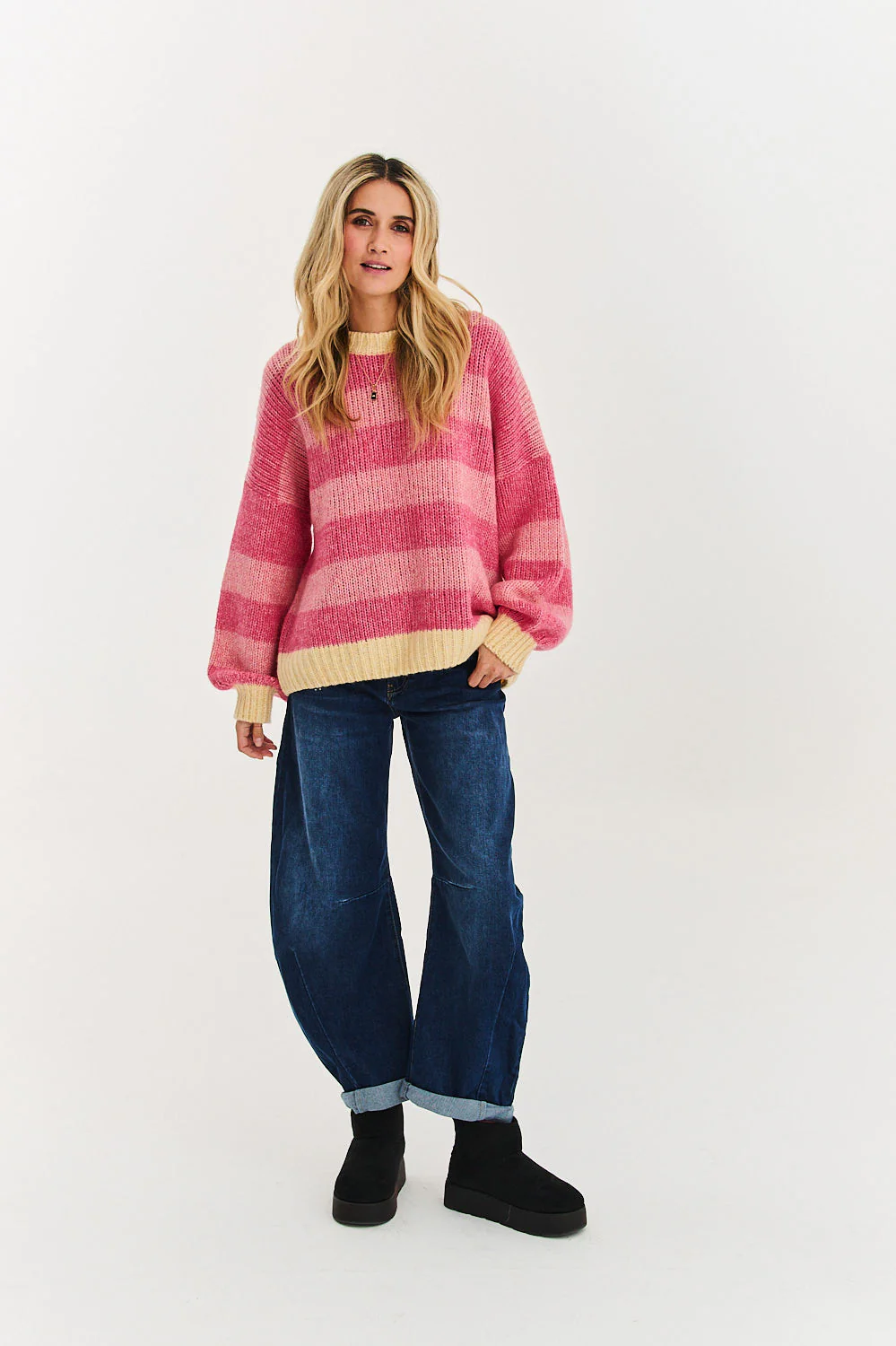 Sweter z wełną Strawberry Cream - Image 17