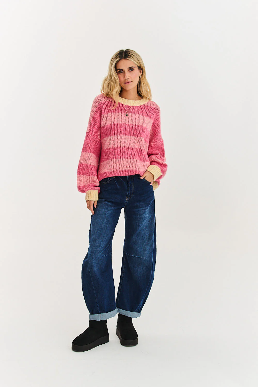 Sweter z wełną Strawberry Cream - Image 9