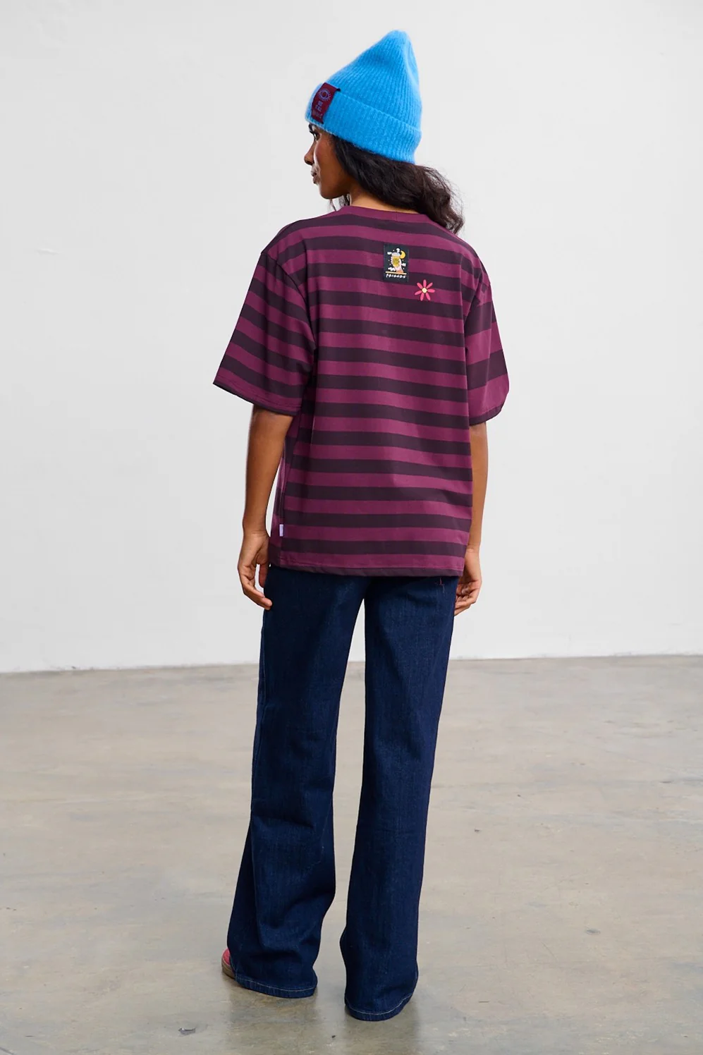 T-shirt Hello Friends - Image 6