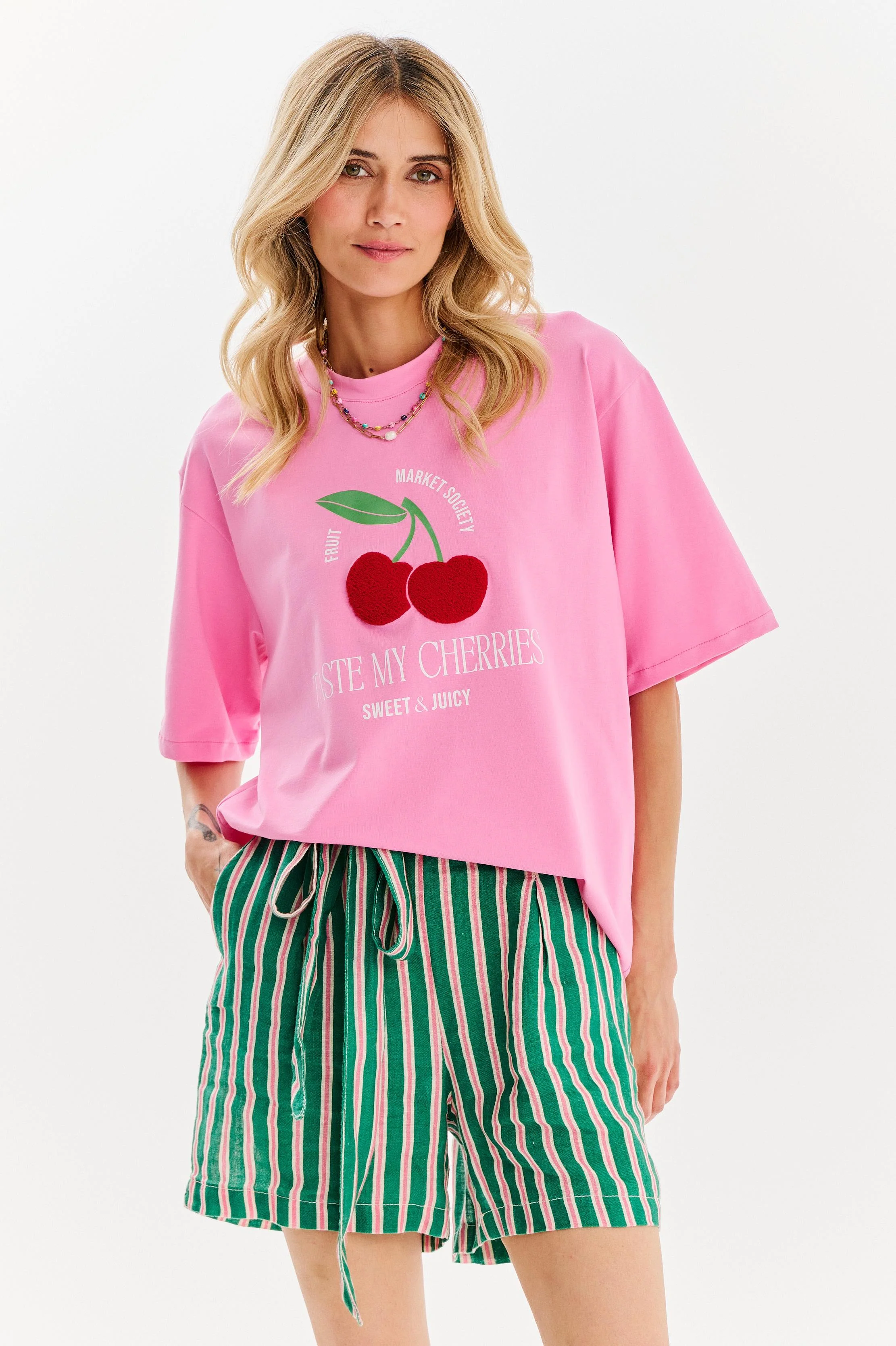 T-shirt Taste My Cherries - Image 11