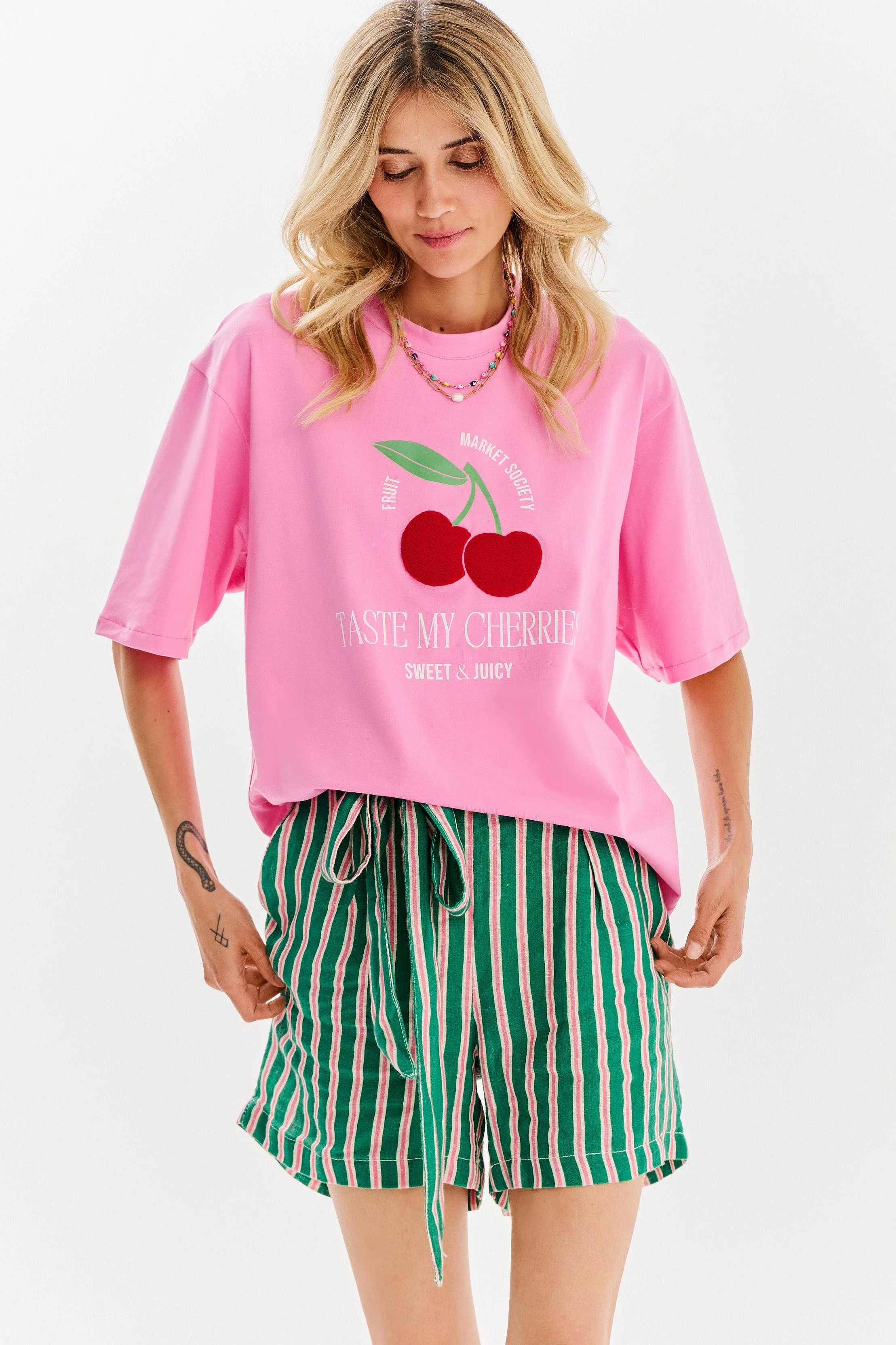 T-shirt Taste My Cherries - Image 16